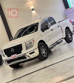 نيسان تيتان